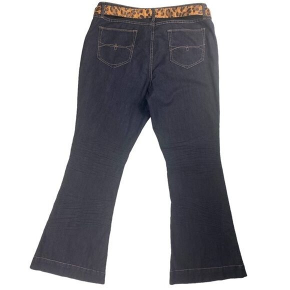 Ashley Stewart Plus Size Wide Leg Jeans w/Leopard Printed Belt Size (16) - Picture 2 of 11